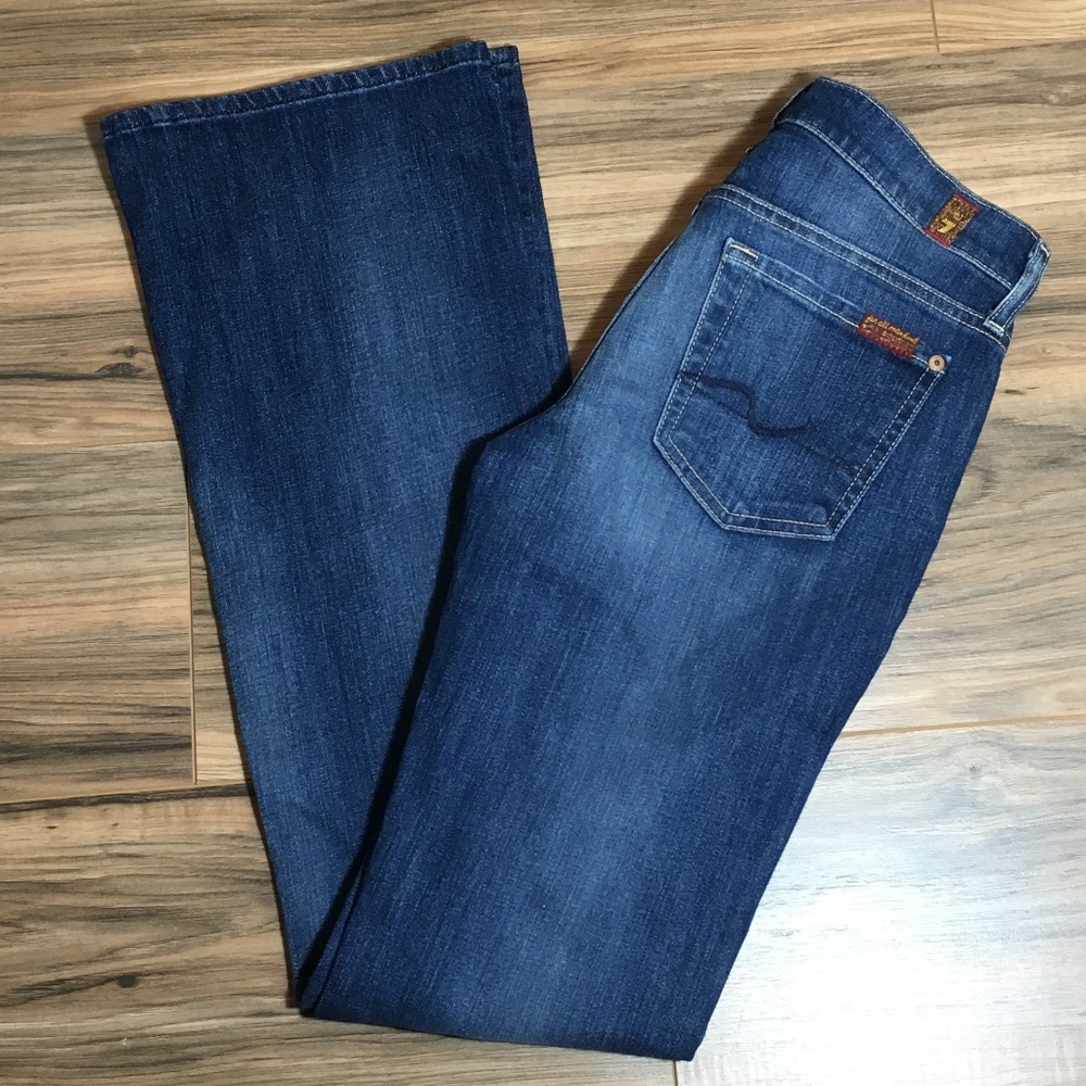 7 for all Mankind Bootcut Jeans. LIKE NEW! Excellent condition!